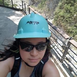 Meet your Posher, Ye-tai